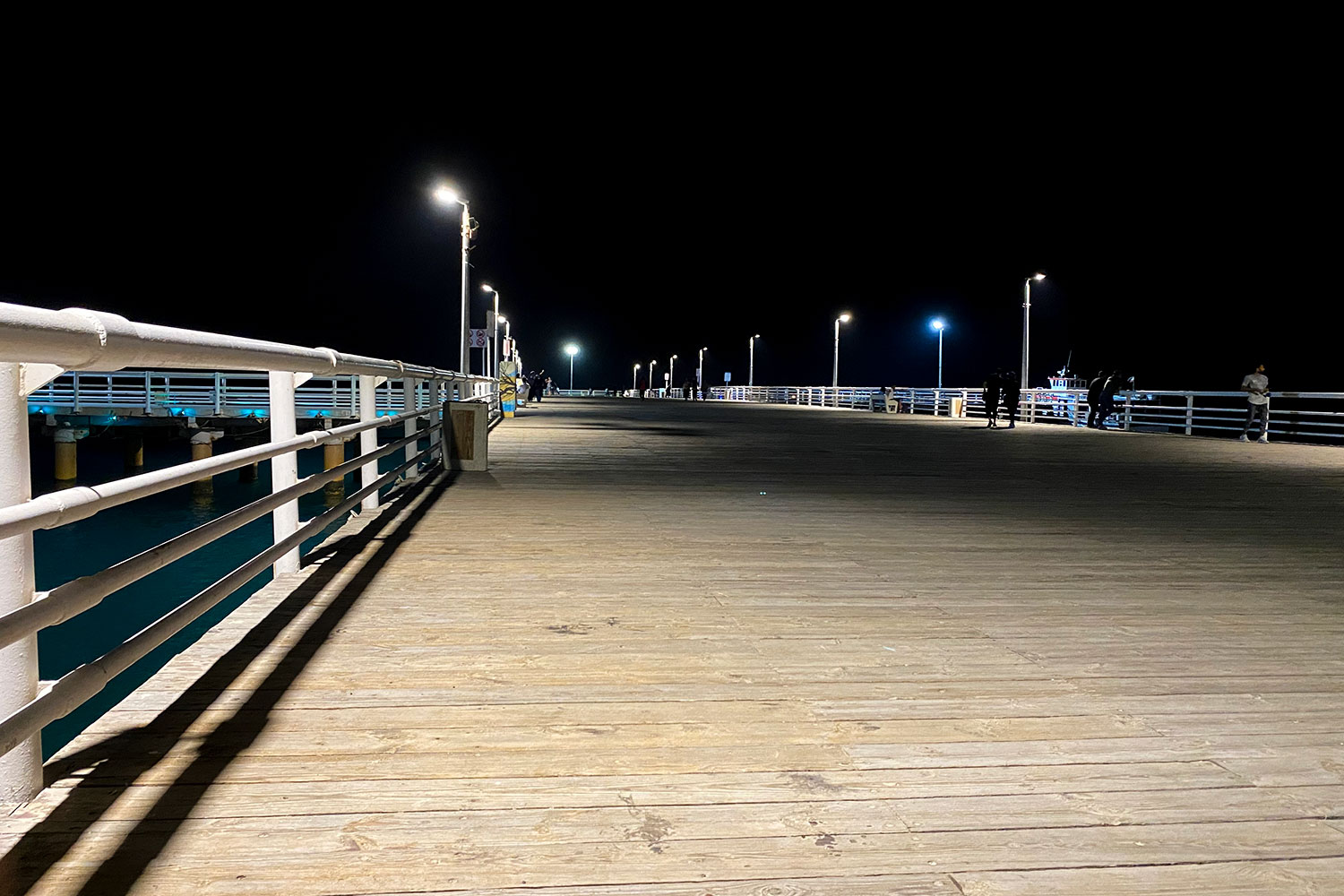 اسکله تفریحی کیش