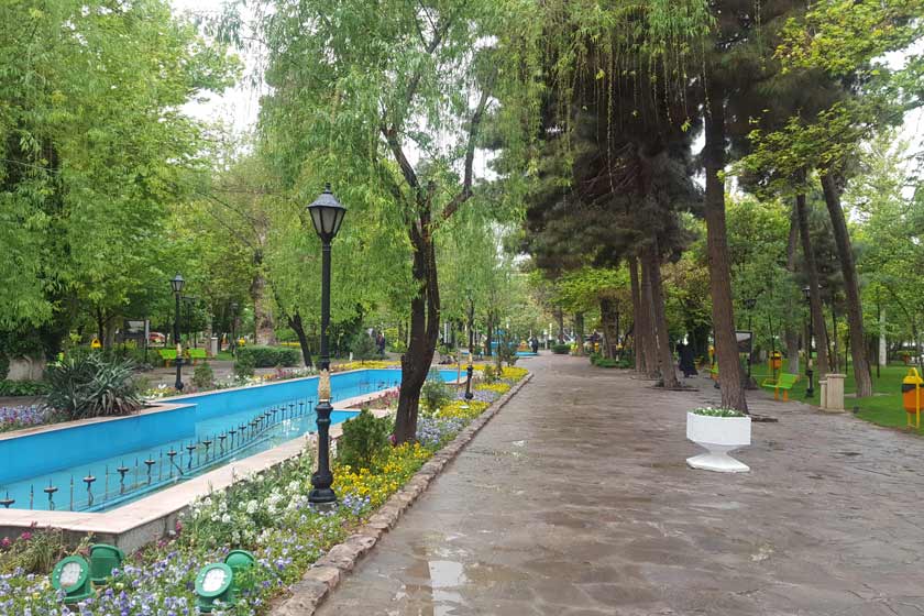 داخل پارک ملی مشهد