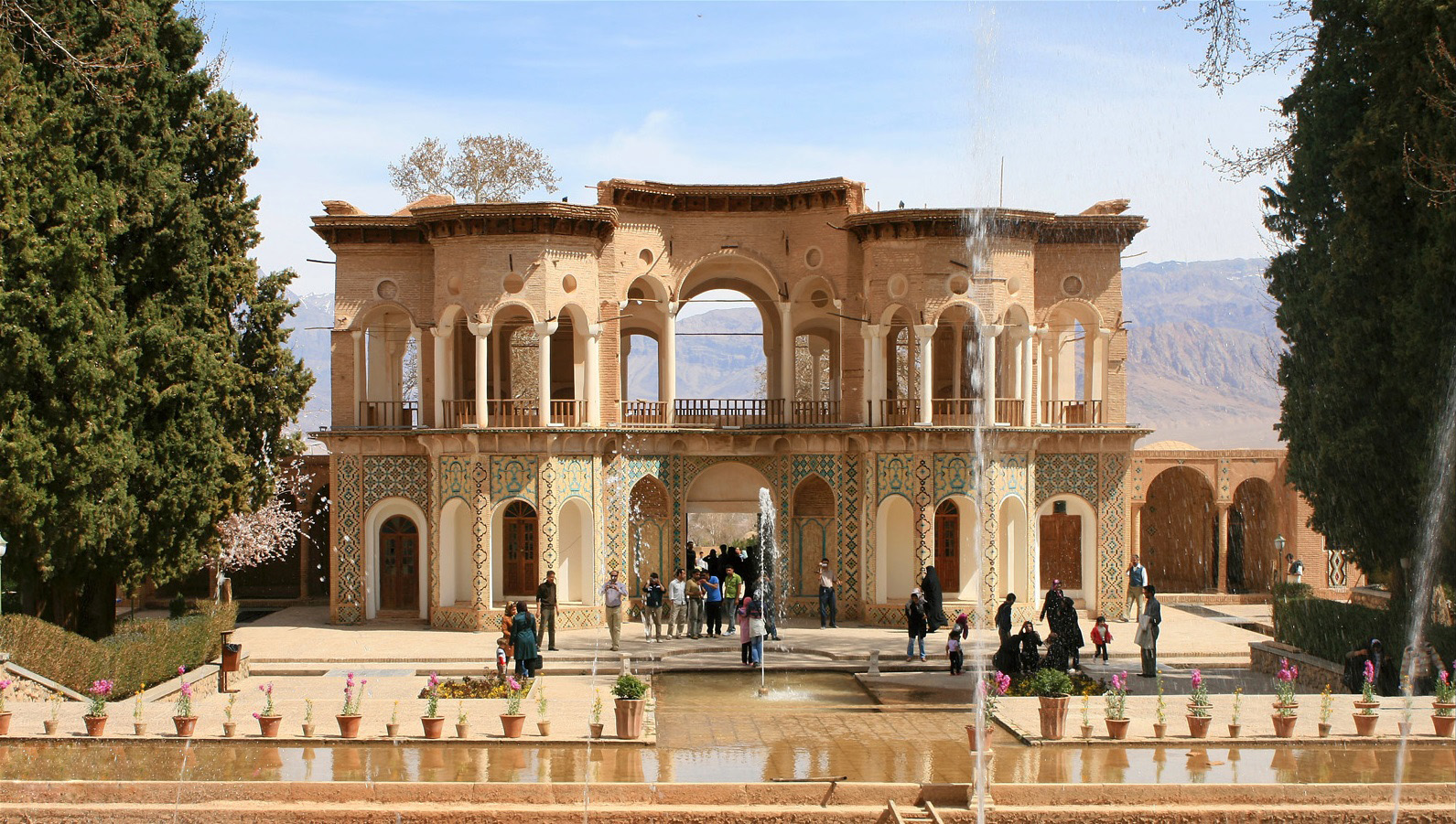 میزبانی کرمان از نخستین جشن ملی بومگردیهای ایران